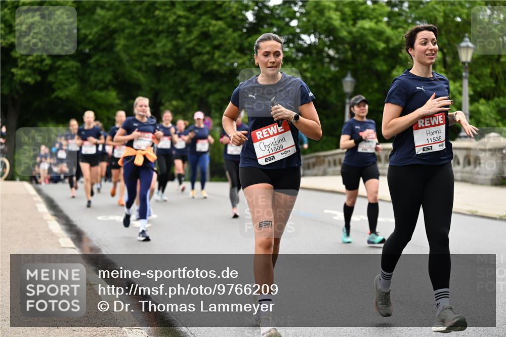 14.06.2026 - REWE Women's Run Dr. Thomas Lammeyer http://msf.ph/oto/9766209 14.06.2026 09:41:34 Laufen 11509, 11535, 57 meine-sportfotos.de