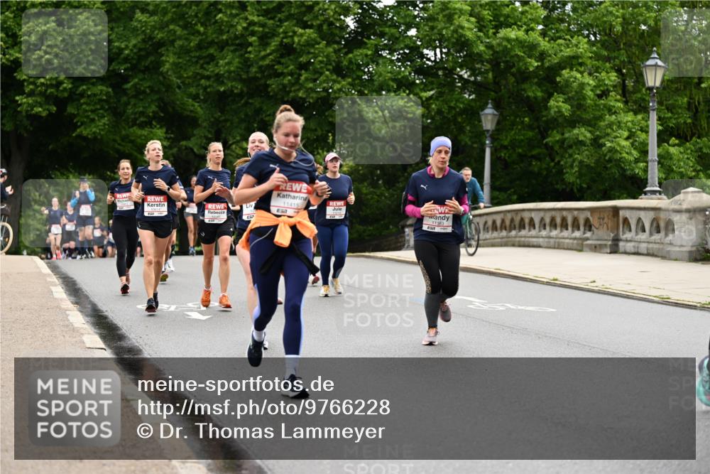 14.06.2026 - REWE Women's Run Dr. Thomas Lammeyer http://msf.ph/oto/9766228 14.06.2026 09:41:35 Laufen 11415, 57, 11383 meine-sportfotos.de