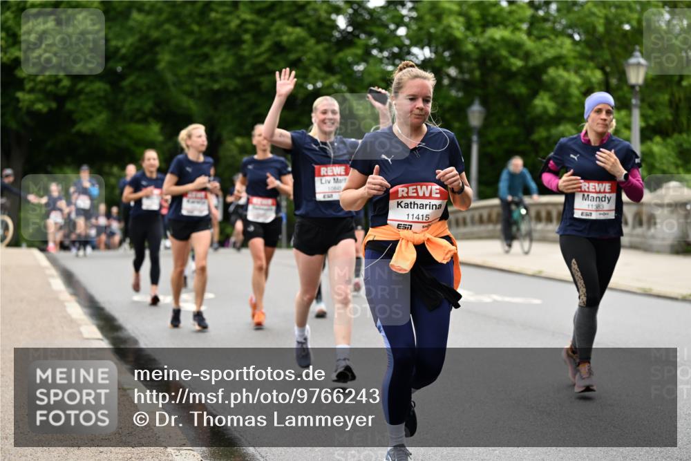 14.06.2026 - REWE Women's Run Dr. Thomas Lammeyer http://msf.ph/oto/9766243 14.06.2026 09:41:36 Laufen 1064, 11415, 11383 meine-sportfotos.de
