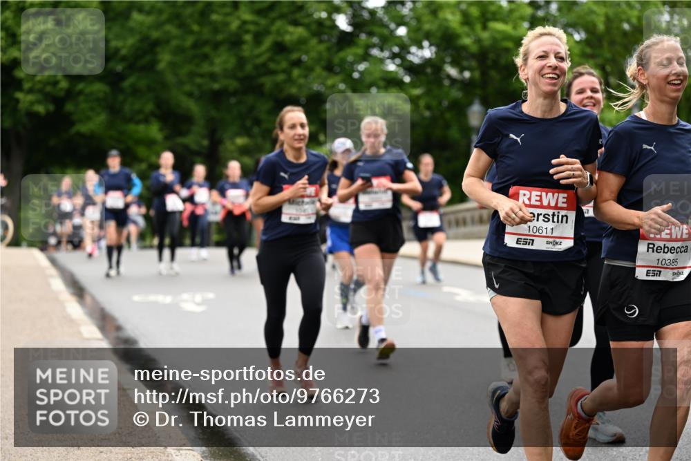 14.06.2026 - REWE Women's Run Dr. Thomas Lammeyer http://msf.ph/oto/9766273 14.06.2026 09:41:39 Laufen 10611, 7, 10385, 517 meine-sportfotos.de