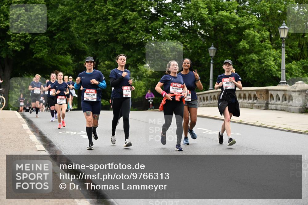14.06.2026 - REWE Women's Run Dr. Thomas Lammeyer http://msf.ph/oto/9766313 14.06.2026 09:41:41 Laufen 113, 57, 10740, 10018, 10547 meine-sportfotos.de