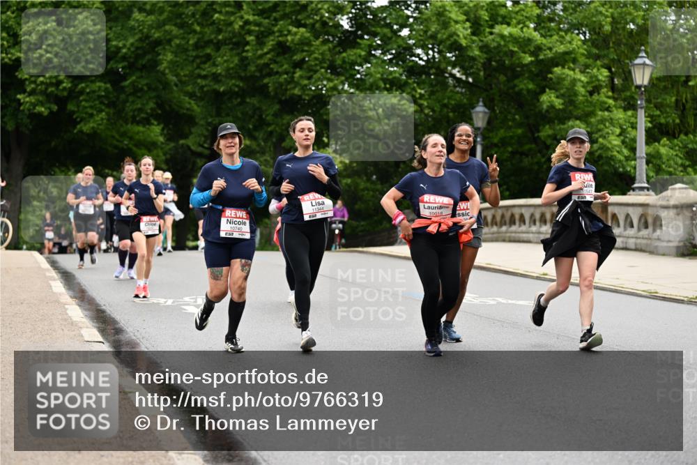 14.06.2026 - REWE Women's Run Dr. Thomas Lammeyer http://msf.ph/oto/9766319 14.06.2026 09:41:42 Laufen 10740, 55, 11344, 10018, 38, 0547 meine-sportfotos.de