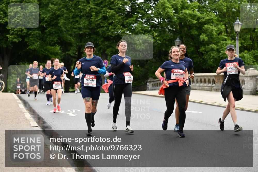 14.06.2026 - REWE Women's Run Dr. Thomas Lammeyer http://msf.ph/oto/9766323 14.06.2026 09:41:42 Laufen 10740, 57, 11344, 10018, 10547 meine-sportfotos.de