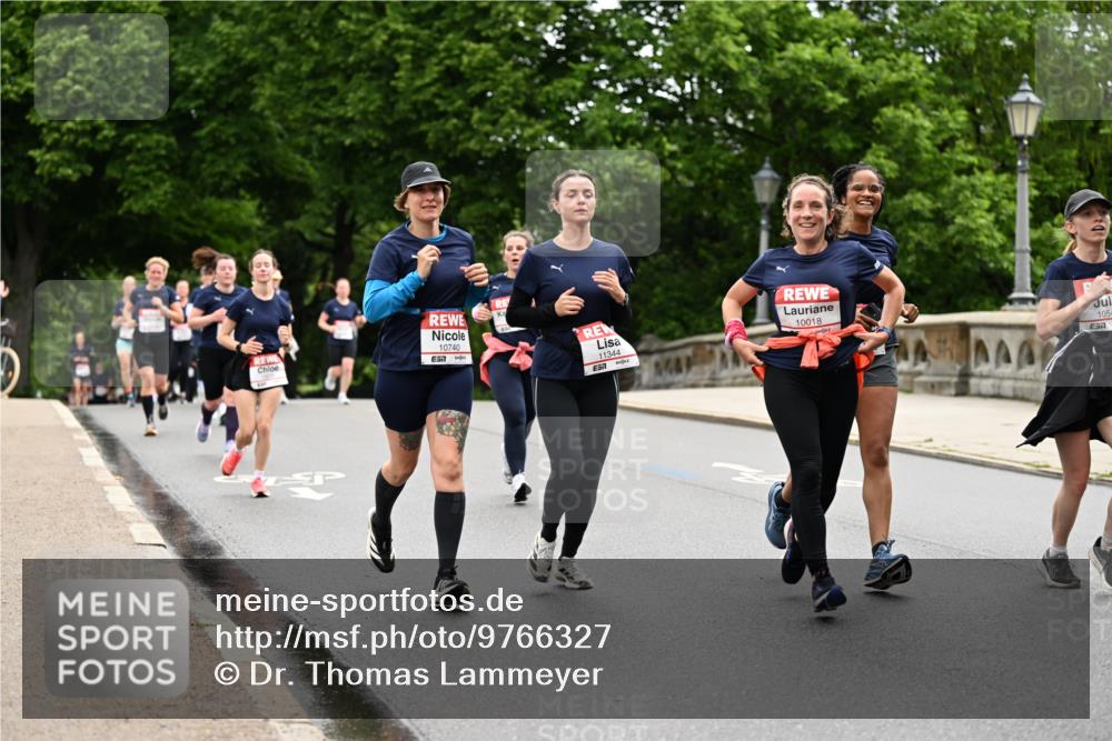 14.06.2026 - REWE Women's Run Dr. Thomas Lammeyer http://msf.ph/oto/9766327 14.06.2026 09:41:42 Laufen 10740, 11344, 10018, 105 meine-sportfotos.de