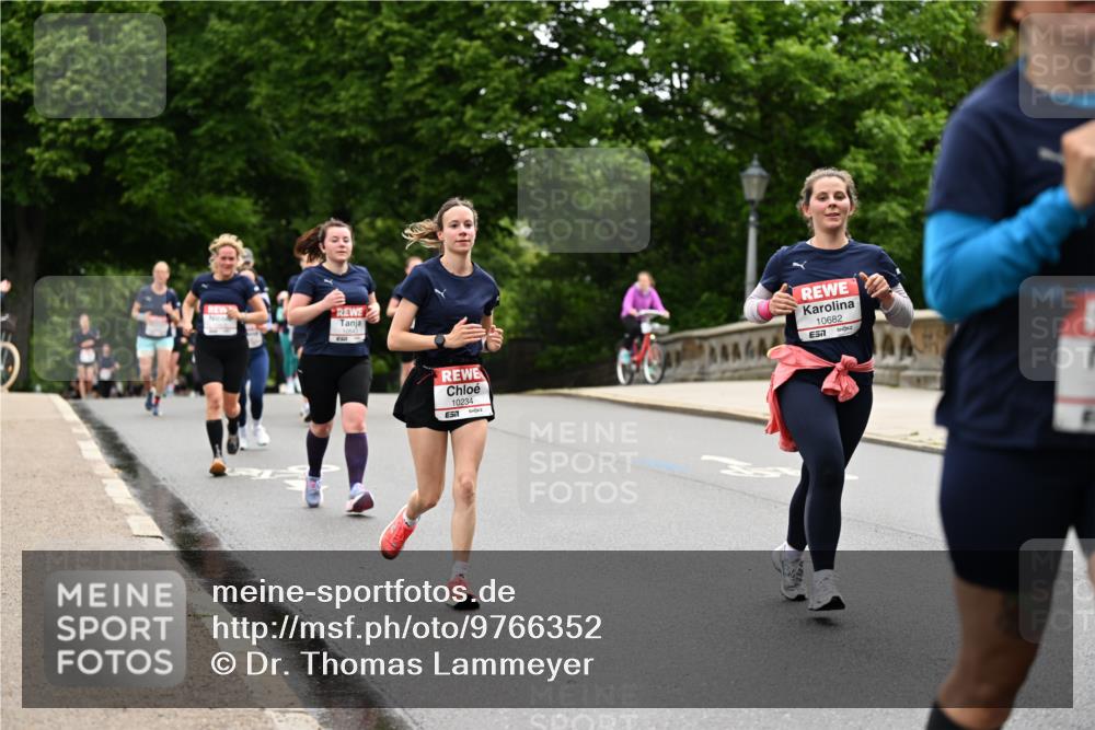 14.06.2026 - REWE Women's Run Dr. Thomas Lammeyer http://msf.ph/oto/9766352 14.06.2026 09:41:44 Laufen 10234, 57, 10682, 7 meine-sportfotos.de