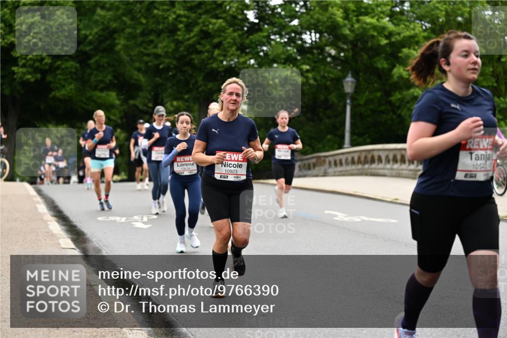 14.06.2026 - REWE Women's Run Dr. Thomas Lammeyer http://msf.ph/oto/9766390 14.06.2026 09:41:47 Laufen 10923, 57, 10543 meine-sportfotos.de