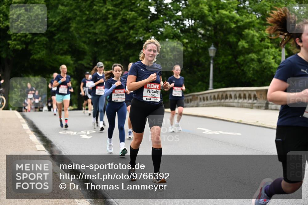 14.06.2026 - REWE Women's Run Dr. Thomas Lammeyer http://msf.ph/oto/9766392 14.06.2026 09:41:47 Laufen 10638, 10923, 7 meine-sportfotos.de