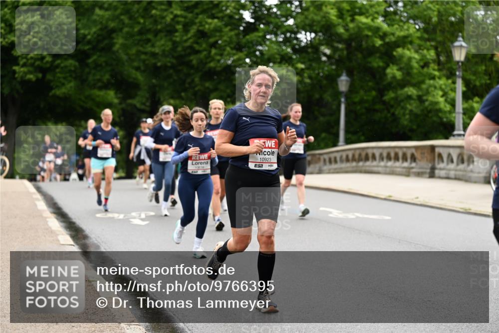 14.06.2026 - REWE Women's Run Dr. Thomas Lammeyer http://msf.ph/oto/9766395 14.06.2026 09:41:47 Laufen 10923, 10638 meine-sportfotos.de