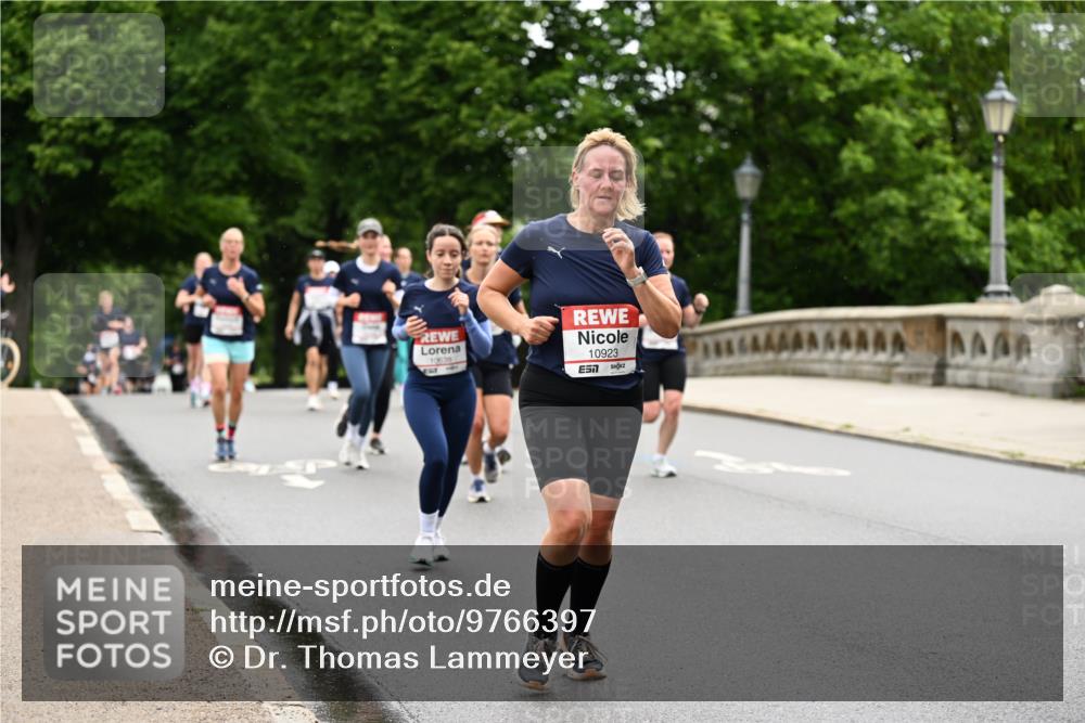 14.06.2026 - REWE Women's Run Dr. Thomas Lammeyer http://msf.ph/oto/9766397 14.06.2026 09:41:47 Laufen 10923, 7 meine-sportfotos.de