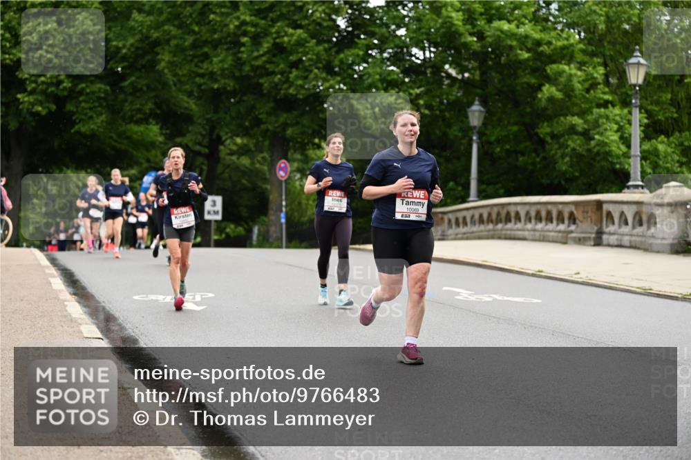 14.06.2026 - REWE Women's Run Dr. Thomas Lammeyer http://msf.ph/oto/9766483 14.06.2026 09:41:55 Laufen 10069 meine-sportfotos.de