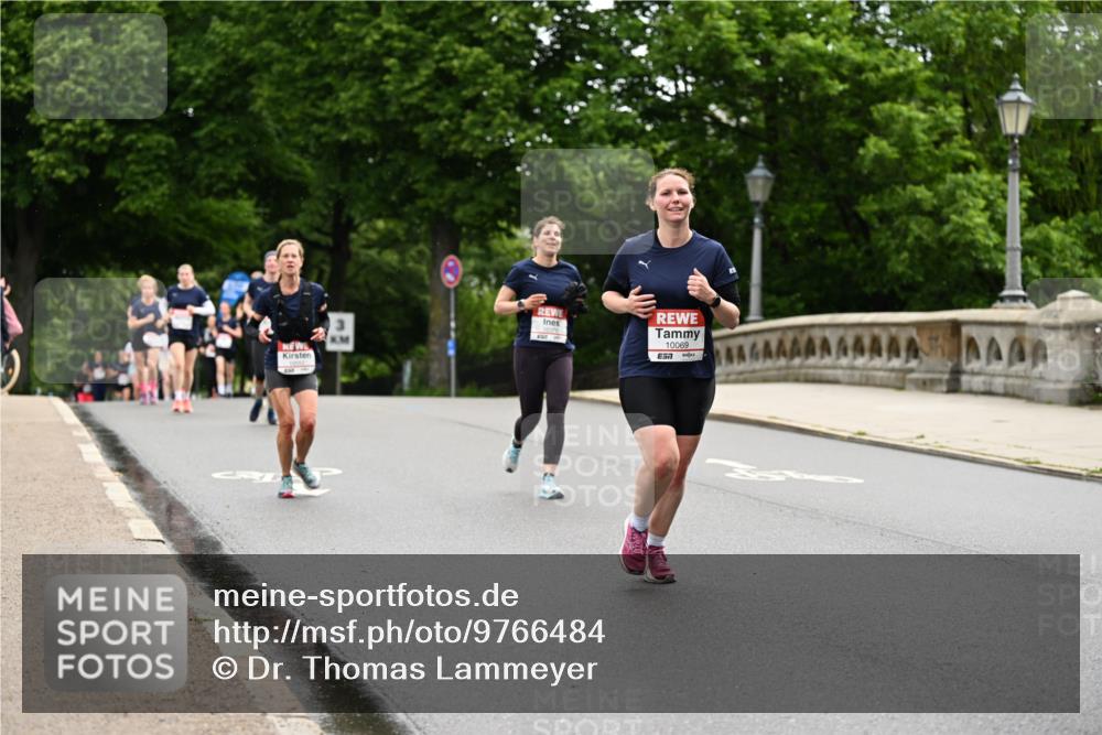 14.06.2026 - REWE Women's Run Dr. Thomas Lammeyer http://msf.ph/oto/9766484 14.06.2026 09:41:55 Laufen 10069, 7 meine-sportfotos.de