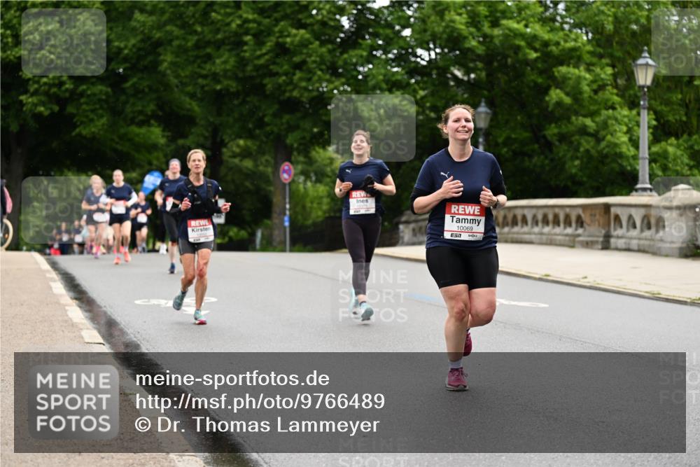 14.06.2026 - REWE Women's Run Dr. Thomas Lammeyer http://msf.ph/oto/9766489 14.06.2026 09:41:55 Laufen 10069, 7 meine-sportfotos.de