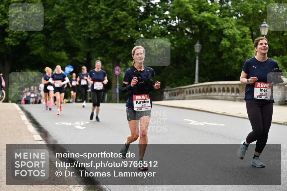 14.06.2026 - REWE Women's Run Dr. Thomas Lammeyer http://msf.ph/oto/9766512 14.06.2026 09:41:57 Laufen 10552, 7, 10378, 7 meine-sportfotos.de