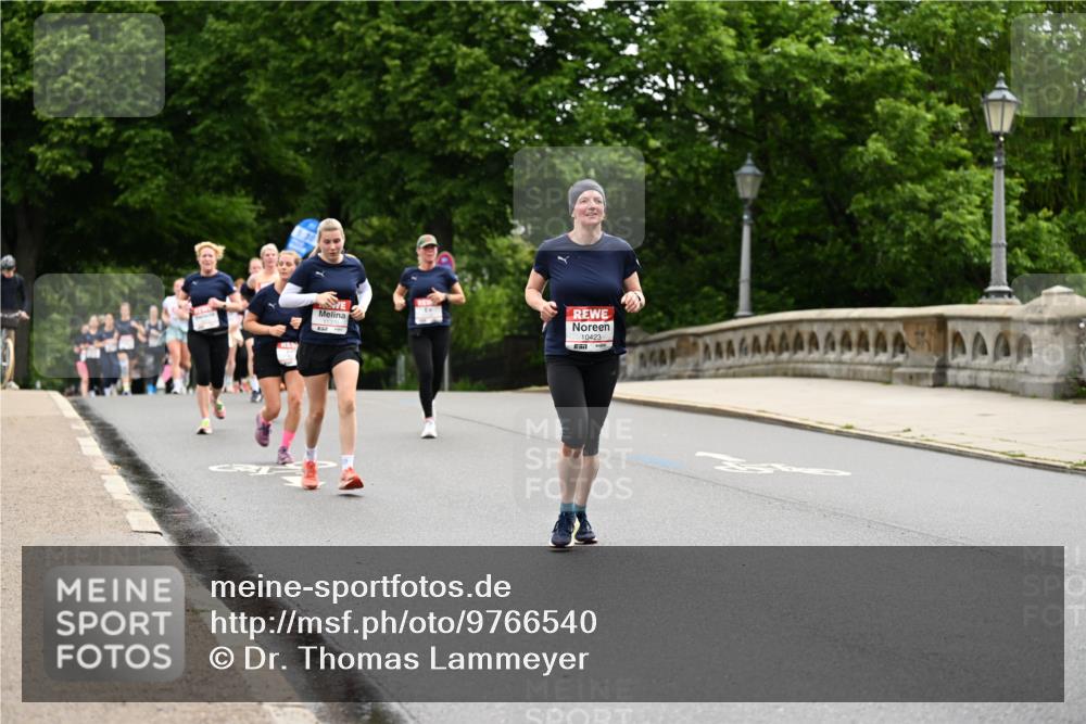 14.06.2026 - REWE Women's Run Dr. Thomas Lammeyer http://msf.ph/oto/9766540 14.06.2026 09:42:00 Laufen 10423, 75 meine-sportfotos.de