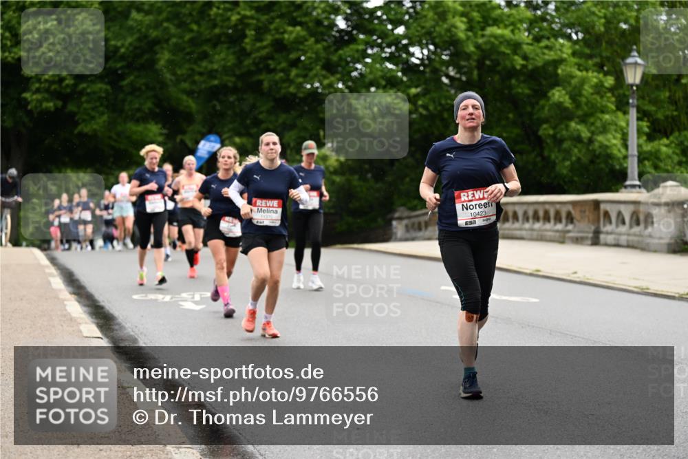 14.06.2026 - REWE Women's Run Dr. Thomas Lammeyer http://msf.ph/oto/9766556 14.06.2026 09:42:01 Laufen 11370, 10423, 57 meine-sportfotos.de
