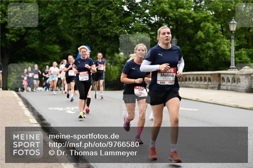 14.06.2026 - REWE Women's Run Dr. Thomas Lammeyer http://msf.ph/oto/9766580 14.06.2026 09:42:02 Laufen 10075, 57, 11370, 57 meine-sportfotos.de