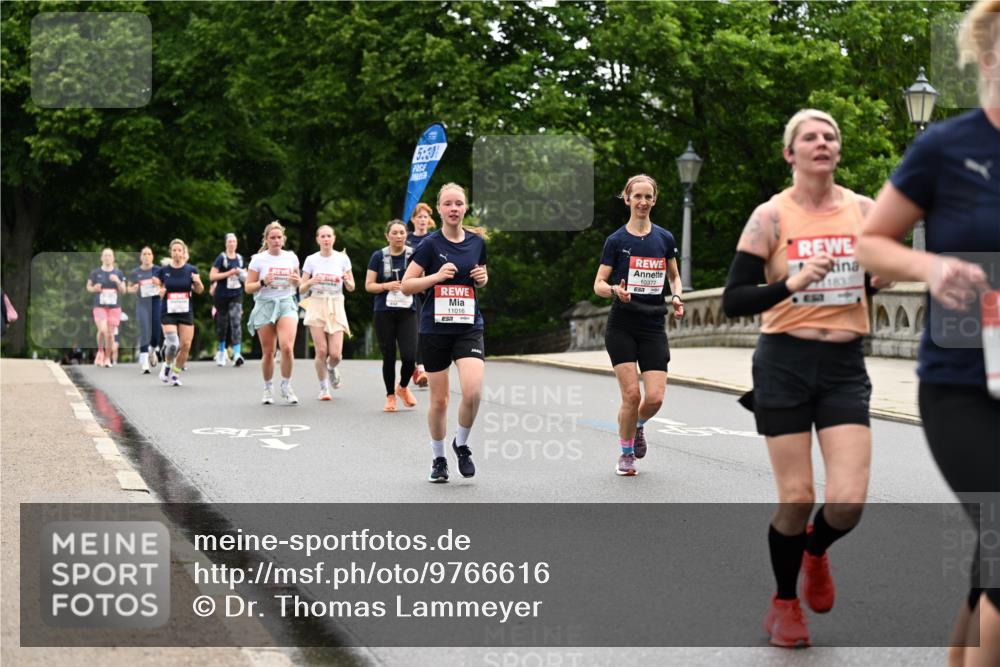 14.06.2026 - REWE Women's Run Dr. Thomas Lammeyer http://msf.ph/oto/9766616 14.06.2026 09:42:05 Laufen 5, 31, 11016, 10377, 1831 meine-sportfotos.de