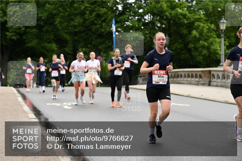 14.06.2026 - REWE Women's Run Dr. Thomas Lammeyer http://msf.ph/oto/9766627 14.06.2026 09:42:07 Laufen 11016, 51 meine-sportfotos.de