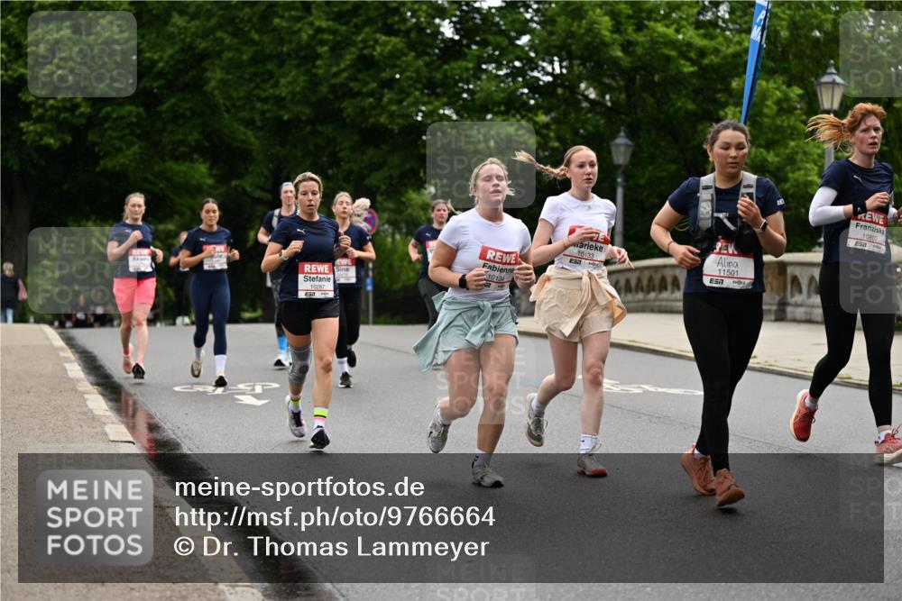 14.06.2026 - REWE Women's Run Dr. Thomas Lammeyer http://msf.ph/oto/9766664 14.06.2026 09:42:09 Laufen 10287, 10134, 10133, 11501, 7, 10802, 7 meine-sportfotos.de