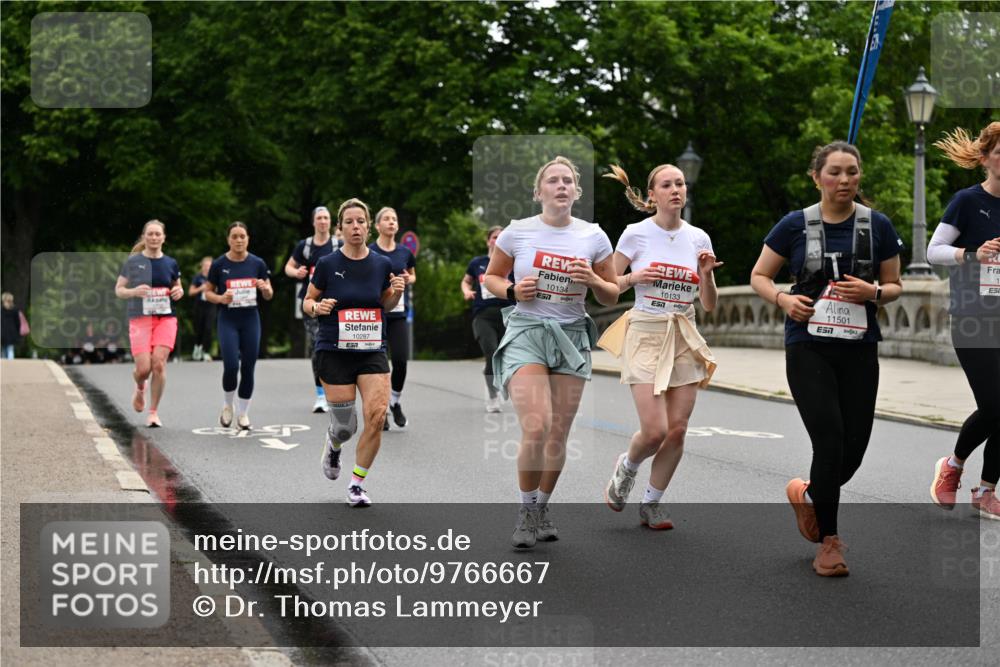 14.06.2026 - REWE Women's Run Dr. Thomas Lammeyer http://msf.ph/oto/9766667 14.06.2026 09:42:09 Laufen 10287, 10134, 10133, 11501, 7 meine-sportfotos.de