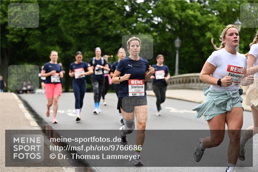 14.06.2026 - REWE Women's Run Dr. Thomas Lammeyer http://msf.ph/oto/9766686 14.06.2026 09:42:11 Laufen 4497, 10287, 7, 10134 meine-sportfotos.de