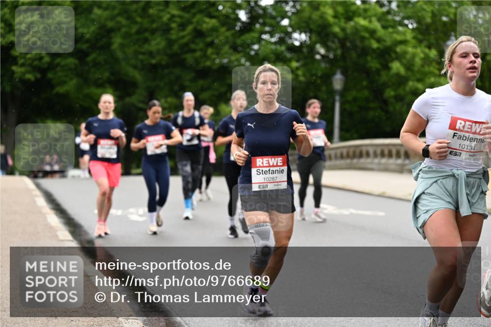 14.06.2026 - REWE Women's Run Dr. Thomas Lammeyer http://msf.ph/oto/9766689 14.06.2026 09:42:11 Laufen 10287, 10134 meine-sportfotos.de