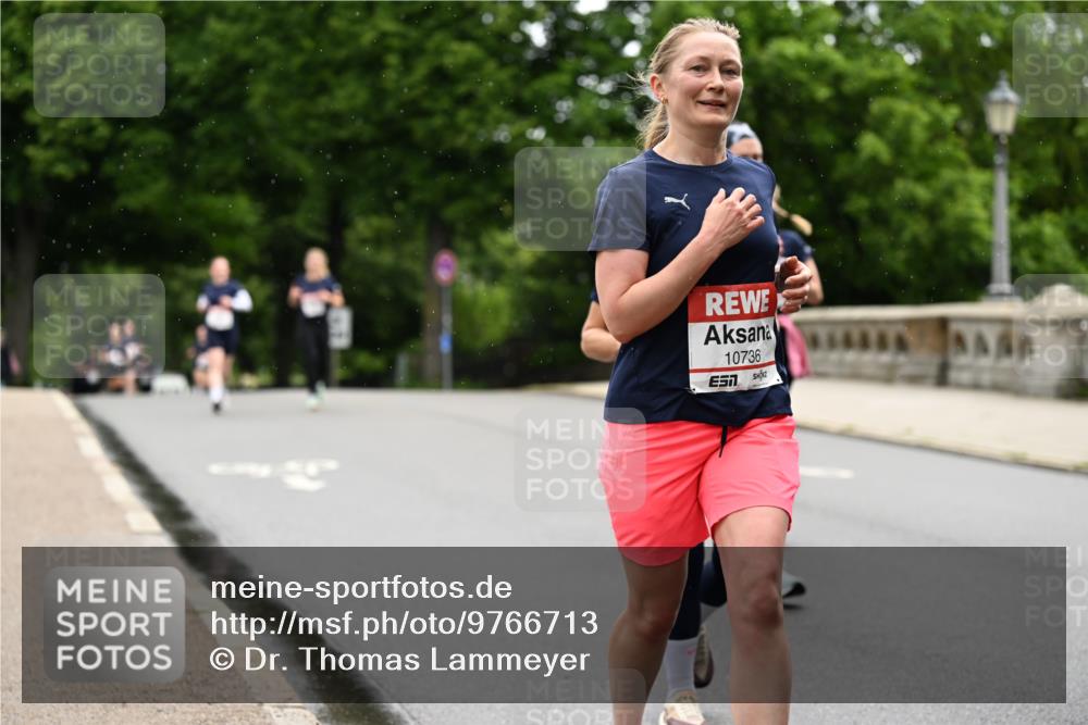 14.06.2026 - REWE Women's Run Dr. Thomas Lammeyer http://msf.ph/oto/9766713 14.06.2026 09:42:13 Laufen 10736 meine-sportfotos.de