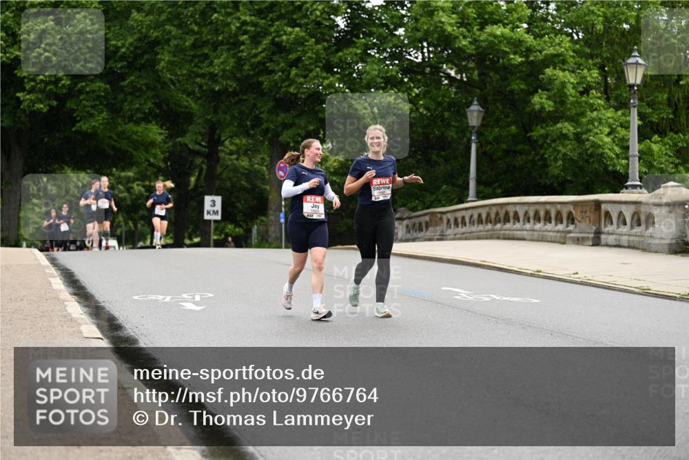 14.06.2026 - REWE Women's Run Dr. Thomas Lammeyer http://msf.ph/oto/9766764 14.06.2026 09:42:18 Laufen 3, 10934 meine-sportfotos.de
