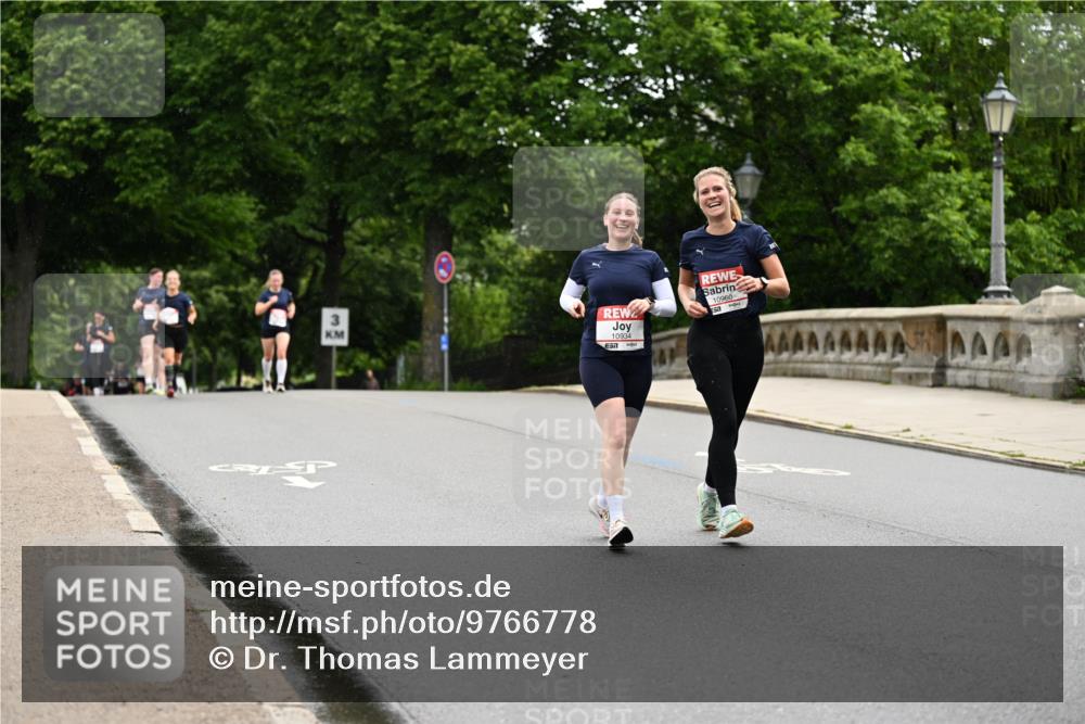 14.06.2026 - REWE Women's Run Dr. Thomas Lammeyer http://msf.ph/oto/9766778 14.06.2026 09:42:19 Laufen 000, 10960, 10934 meine-sportfotos.de
