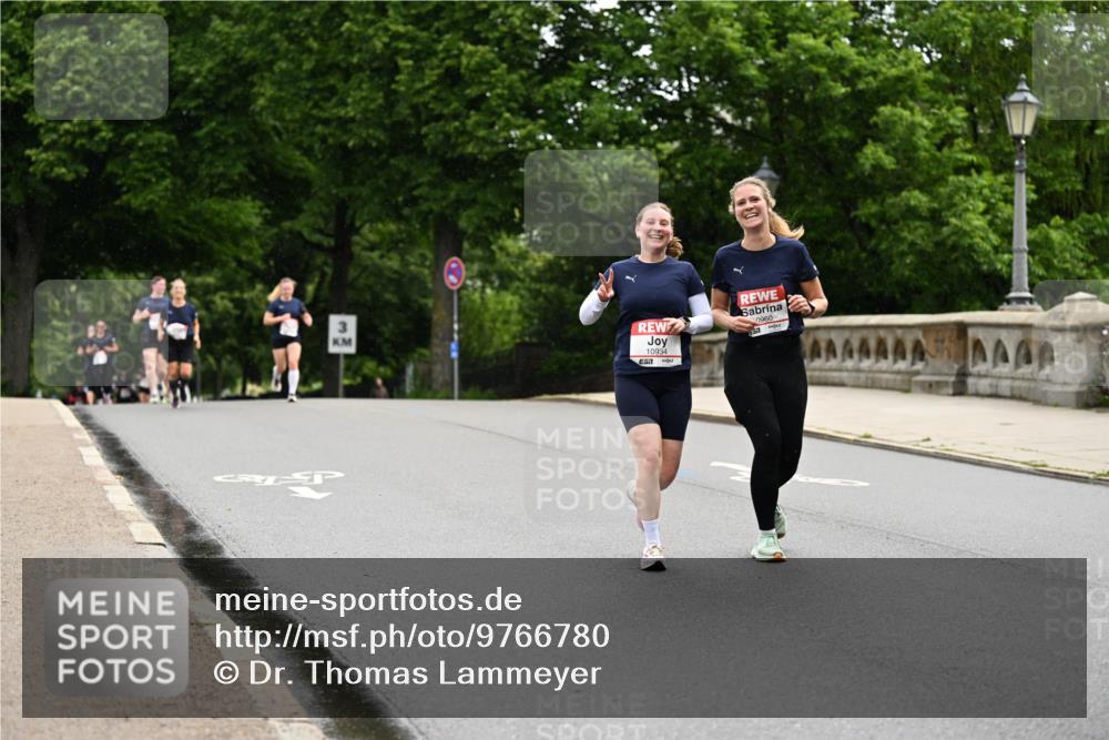 14.06.2026 - REWE Women's Run Dr. Thomas Lammeyer http://msf.ph/oto/9766780 14.06.2026 09:42:19 Laufen 400, 10934, 0960 meine-sportfotos.de