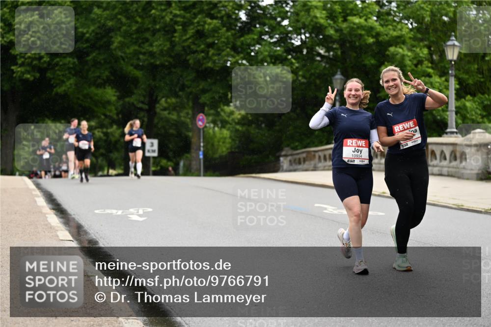 14.06.2026 - REWE Women's Run Dr. Thomas Lammeyer http://msf.ph/oto/9766791 14.06.2026 09:42:19 Laufen 10934 meine-sportfotos.de