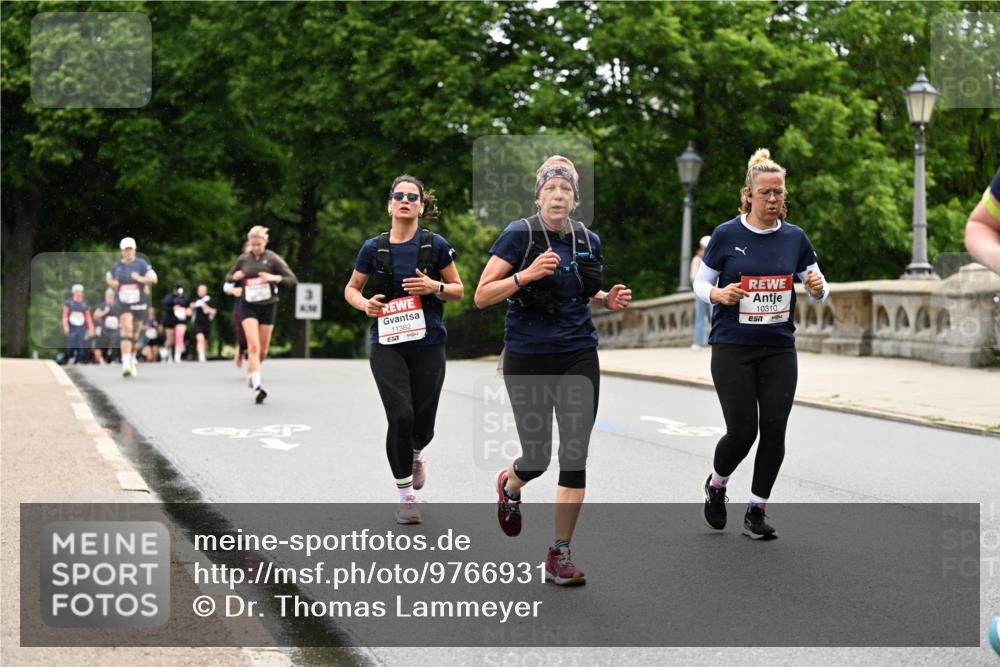 14.06.2026 - REWE Women's Run Dr. Thomas Lammeyer http://msf.ph/oto/9766931 14.06.2026 09:42:31 Laufen 11382, 10310 meine-sportfotos.de