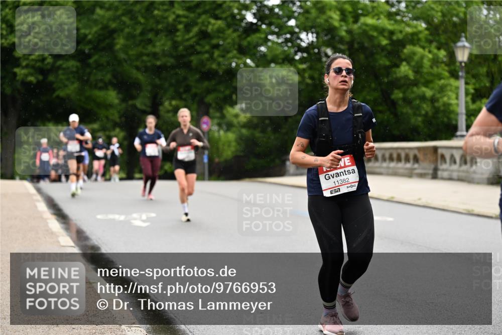 14.06.2026 - REWE Women's Run Dr. Thomas Lammeyer http://msf.ph/oto/9766953 14.06.2026 09:42:32 Laufen 11382, 7 meine-sportfotos.de
