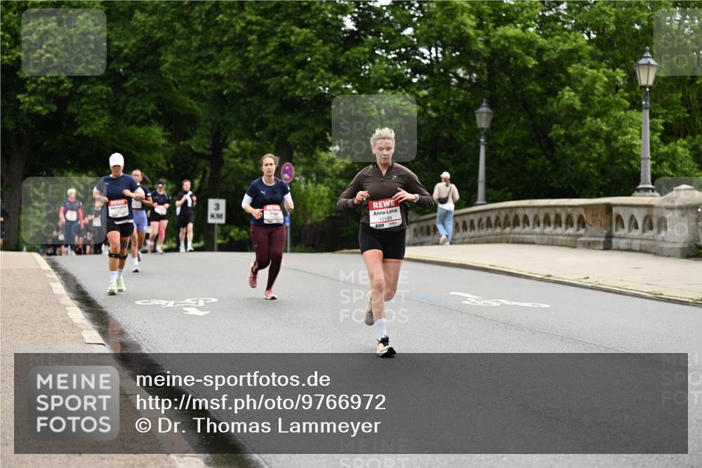 14.06.2026 - REWE Women's Run Dr. Thomas Lammeyer http://msf.ph/oto/9766972 14.06.2026 09:42:34 Laufen 10193, 7 meine-sportfotos.de