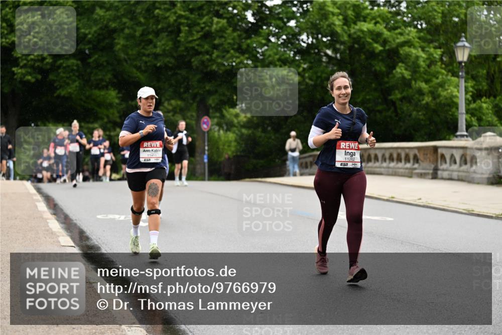 14.06.2026 - REWE Women's Run Dr. Thomas Lammeyer http://msf.ph/oto/9766979 14.06.2026 09:42:36 Laufen 11411, 57, 11262 meine-sportfotos.de