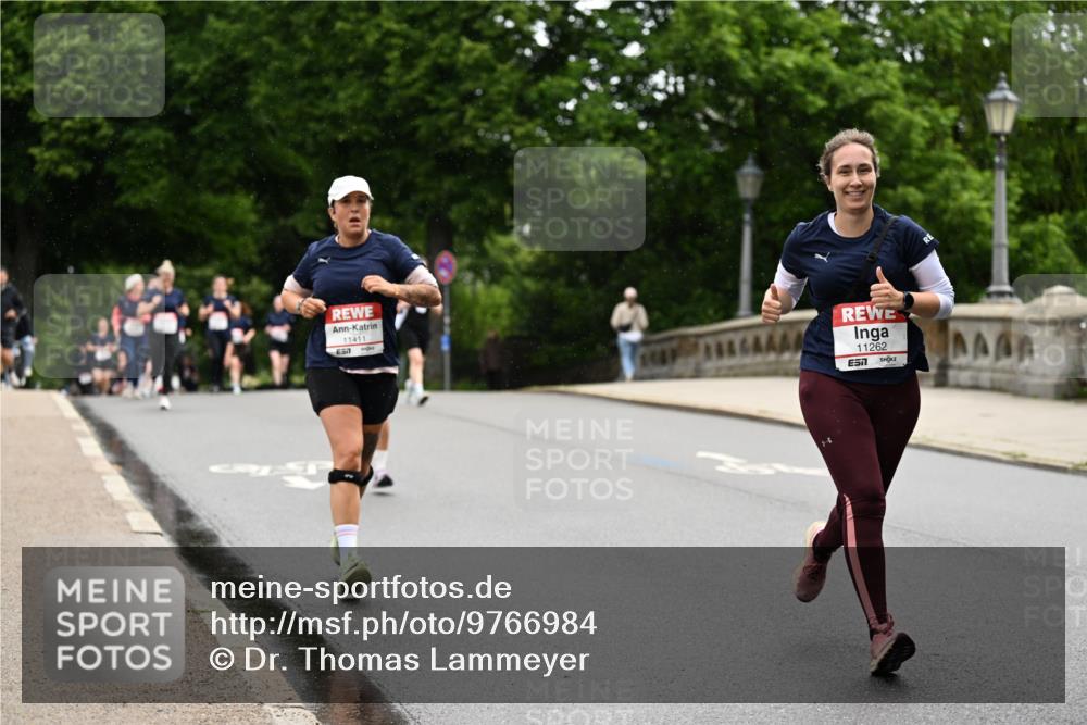 14.06.2026 - REWE Women's Run Dr. Thomas Lammeyer http://msf.ph/oto/9766984 14.06.2026 09:42:37 Laufen 11411, 11262 meine-sportfotos.de