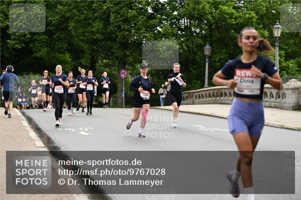 14.06.2026 - REWE Women's Run Dr. Thomas Lammeyer http://msf.ph/oto/9767028 14.06.2026 09:42:40 Laufen 1999 meine-sportfotos.de
