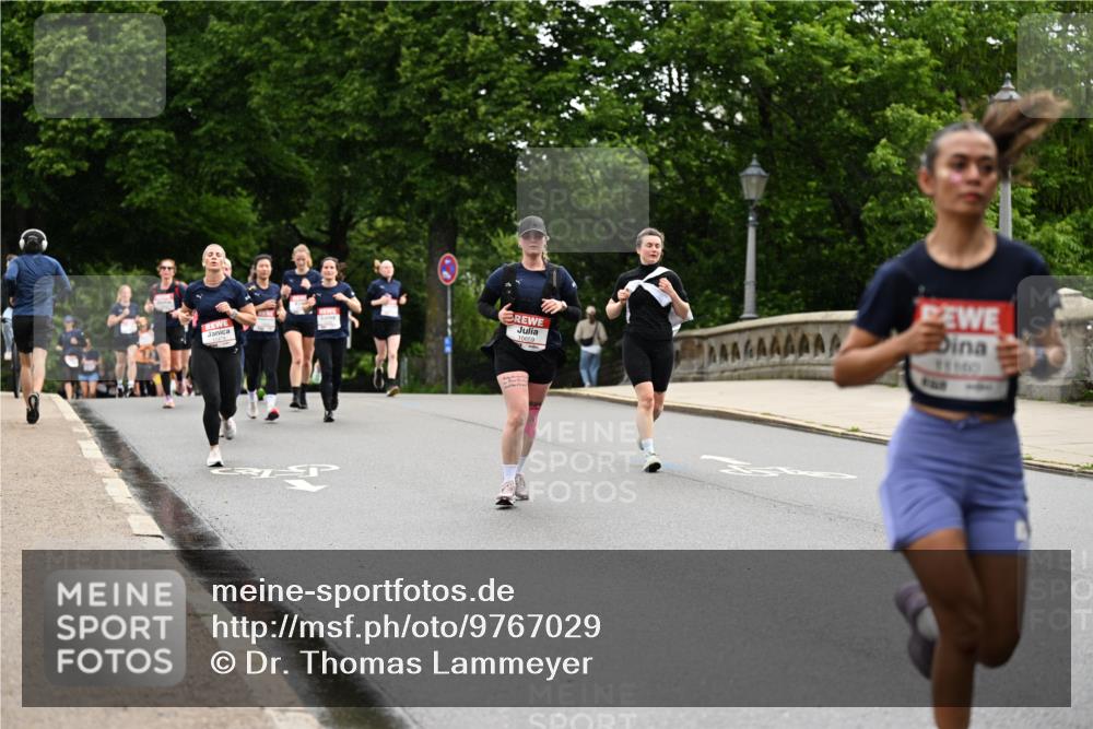 14.06.2026 - REWE Women's Run Dr. Thomas Lammeyer http://msf.ph/oto/9767029 14.06.2026 09:42:40 Laufen 11140 meine-sportfotos.de