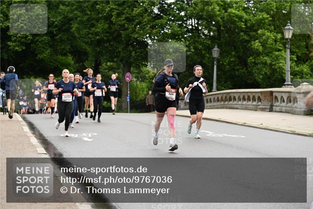 14.06.2026 - REWE Women's Run Dr. Thomas Lammeyer http://msf.ph/oto/9767036 14.06.2026 09:42:40 Laufen 10659, 1999 meine-sportfotos.de