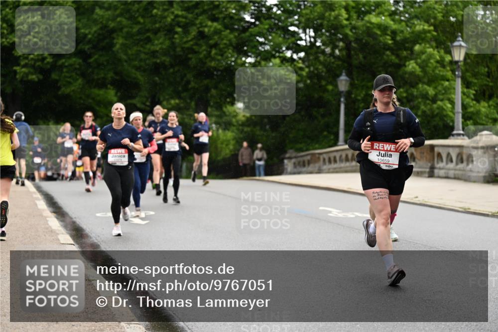 14.06.2026 - REWE Women's Run Dr. Thomas Lammeyer http://msf.ph/oto/9767051 14.06.2026 09:42:41 Laufen 10659 meine-sportfotos.de