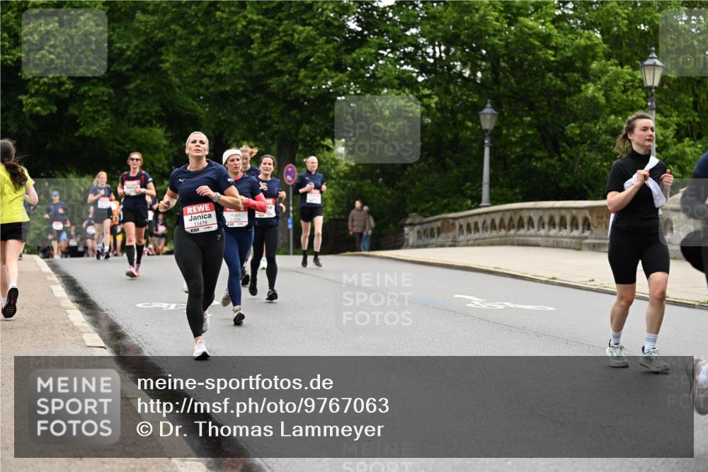 14.06.2026 - REWE Women's Run Dr. Thomas Lammeyer http://msf.ph/oto/9767063 14.06.2026 09:42:42 Laufen 6, 11479 meine-sportfotos.de