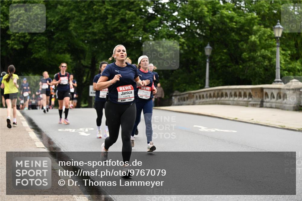 14.06.2026 - REWE Women's Run Dr. Thomas Lammeyer http://msf.ph/oto/9767079 14.06.2026 09:42:43 Laufen 11479, 517, 11533 meine-sportfotos.de