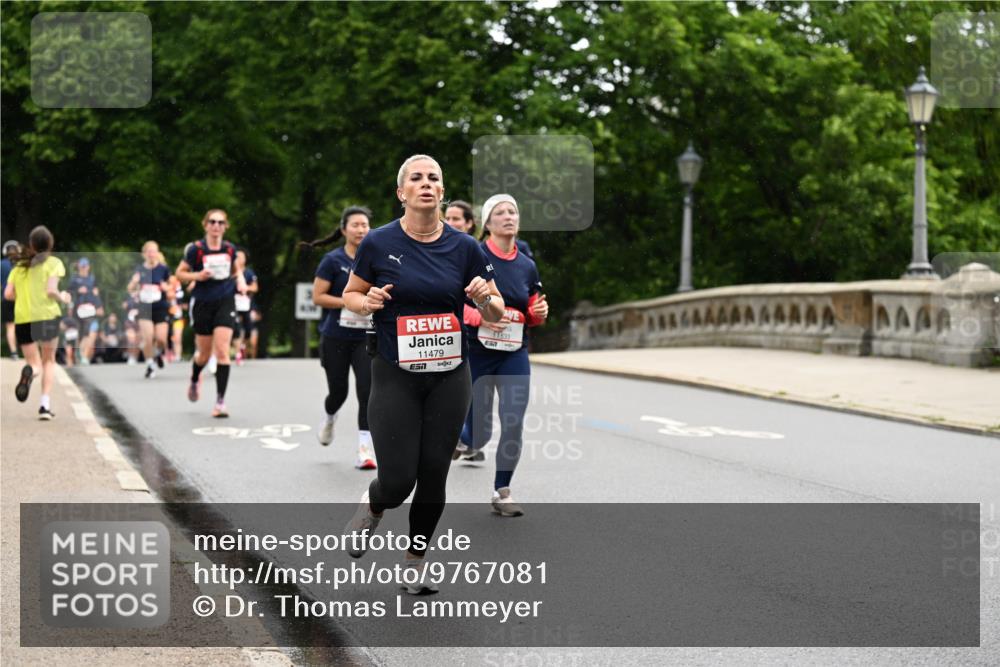 14.06.2026 - REWE Women's Run Dr. Thomas Lammeyer http://msf.ph/oto/9767081 14.06.2026 09:42:43 Laufen 11479, 11533 meine-sportfotos.de