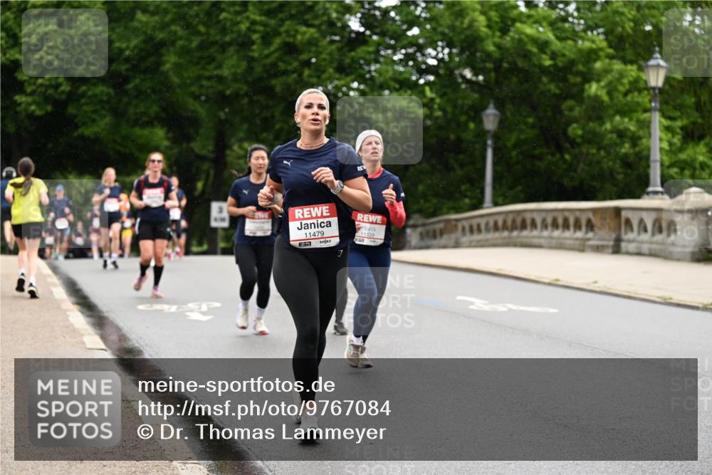 14.06.2026 - REWE Women's Run Dr. Thomas Lammeyer http://msf.ph/oto/9767084 14.06.2026 09:42:43 Laufen 11479, 7, 11533 meine-sportfotos.de