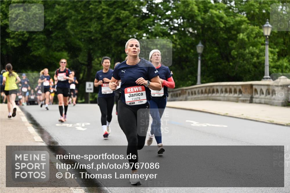14.06.2026 - REWE Women's Run Dr. Thomas Lammeyer http://msf.ph/oto/9767086 14.06.2026 09:42:44 Laufen 11479, 51, 7, 11533, 7 meine-sportfotos.de
