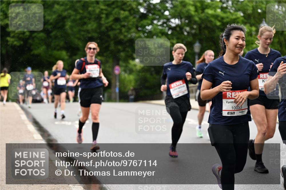 14.06.2026 - REWE Women's Run Dr. Thomas Lammeyer http://msf.ph/oto/9767114 14.06.2026 09:42:46 Laufen 10033, 7 meine-sportfotos.de