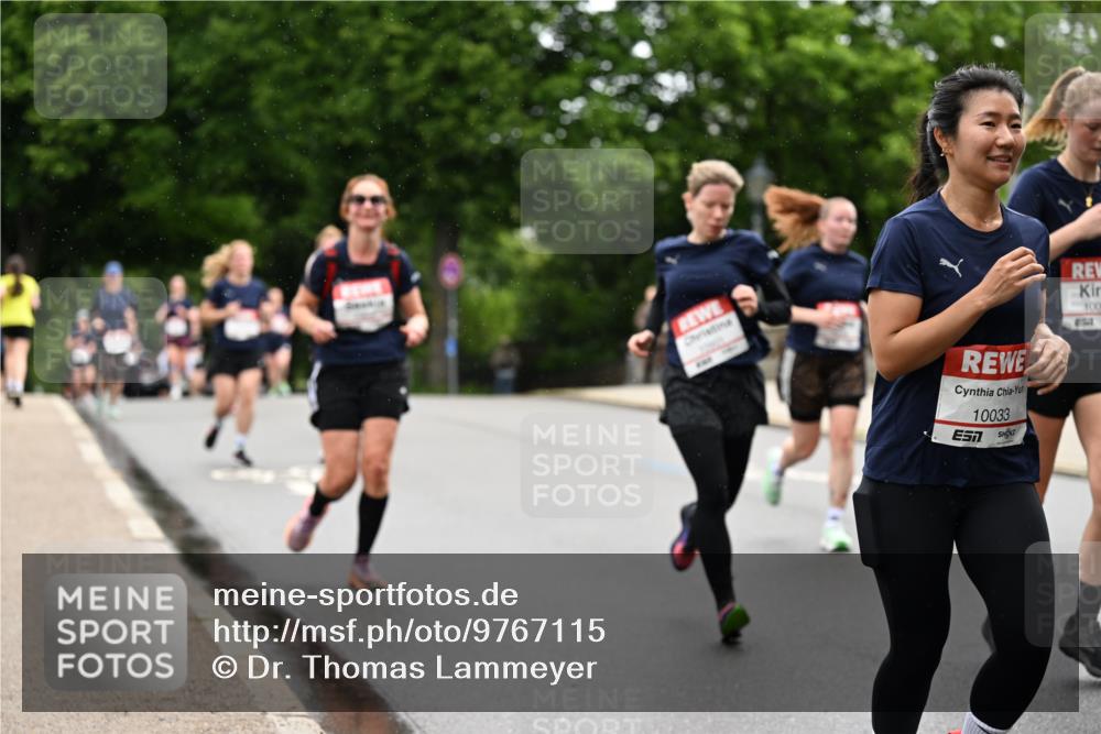 14.06.2026 - REWE Women's Run Dr. Thomas Lammeyer http://msf.ph/oto/9767115 14.06.2026 09:42:46 Laufen 10033, 100, 31 meine-sportfotos.de