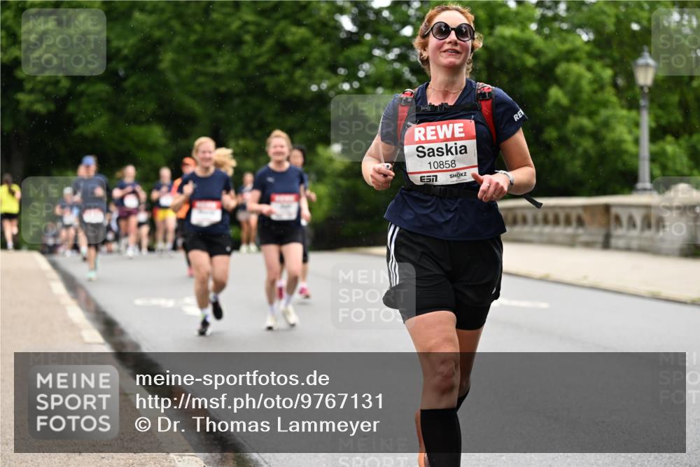 14.06.2026 - REWE Women's Run Dr. Thomas Lammeyer http://msf.ph/oto/9767131 14.06.2026 09:42:48 Laufen 10858, 7 meine-sportfotos.de