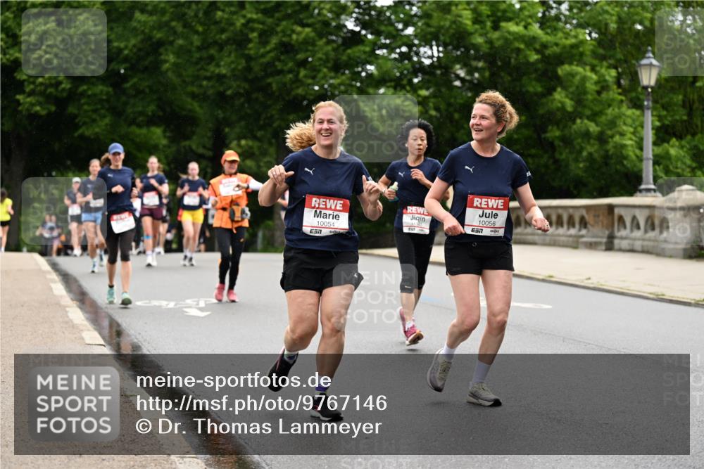 14.06.2026 - REWE Women's Run Dr. Thomas Lammeyer http://msf.ph/oto/9767146 14.06.2026 09:42:50 Laufen 10054, 10056 meine-sportfotos.de