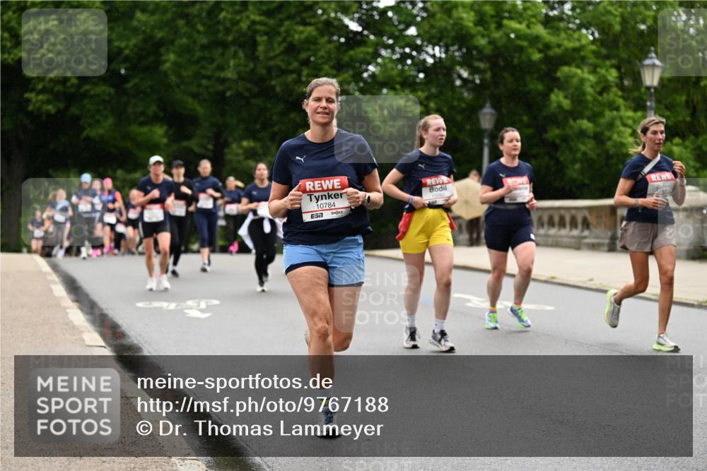 14.06.2026 - REWE Women's Run Dr. Thomas Lammeyer http://msf.ph/oto/9767188 14.06.2026 09:42:55 Laufen 10784, 7, 10260 meine-sportfotos.de